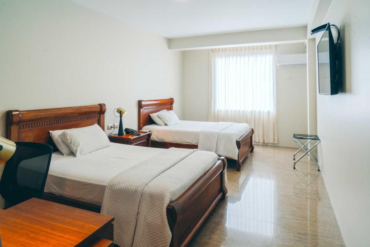 Hotel Marcelius جواياكيل المظهر الخارجي الصورة
