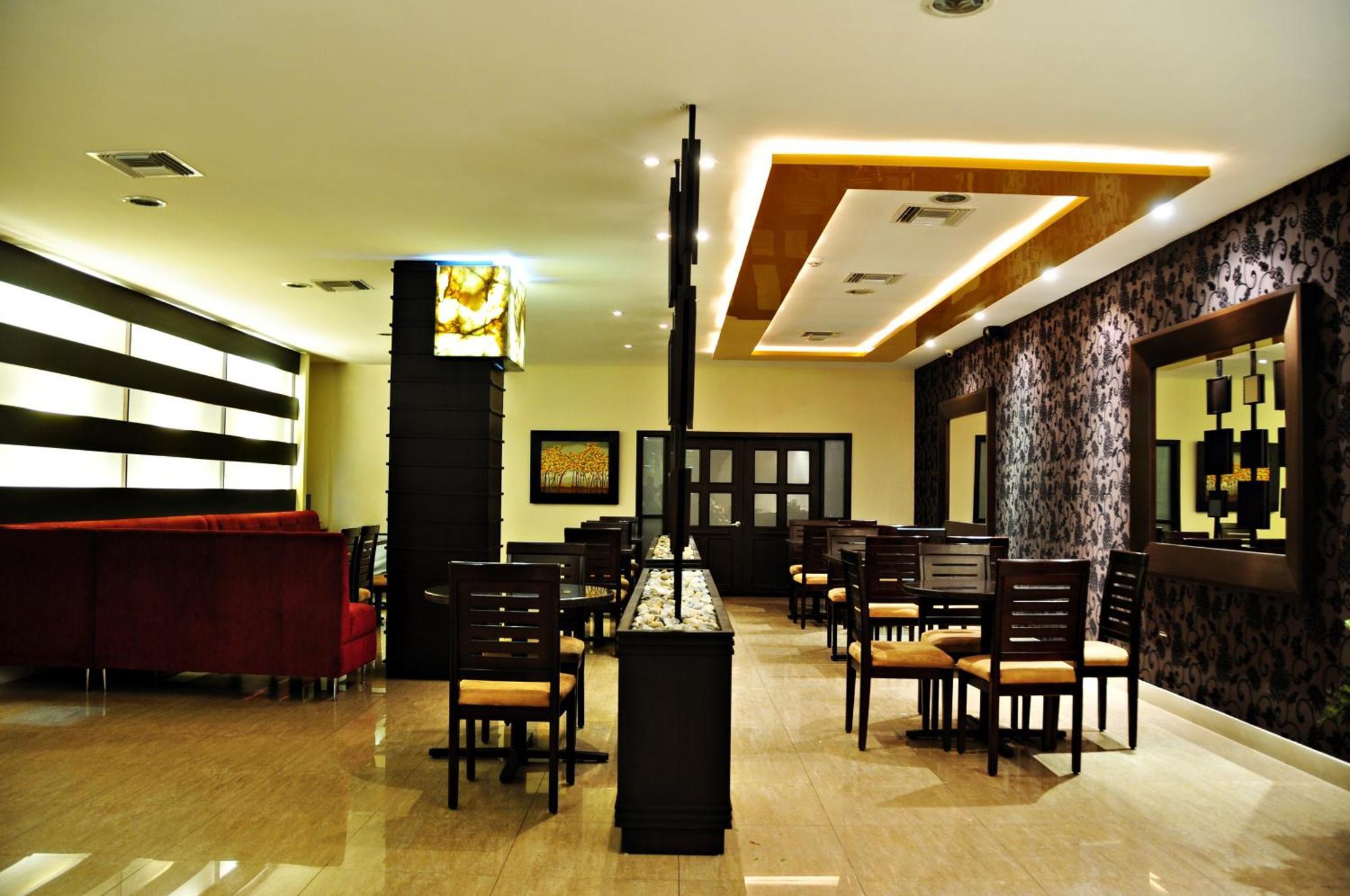 Hotel Marcelius جواياكيل المظهر الخارجي الصورة