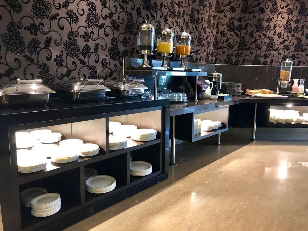 Hotel Marcelius جواياكيل المظهر الخارجي الصورة