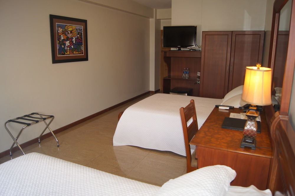 Hotel Marcelius جواياكيل المظهر الخارجي الصورة