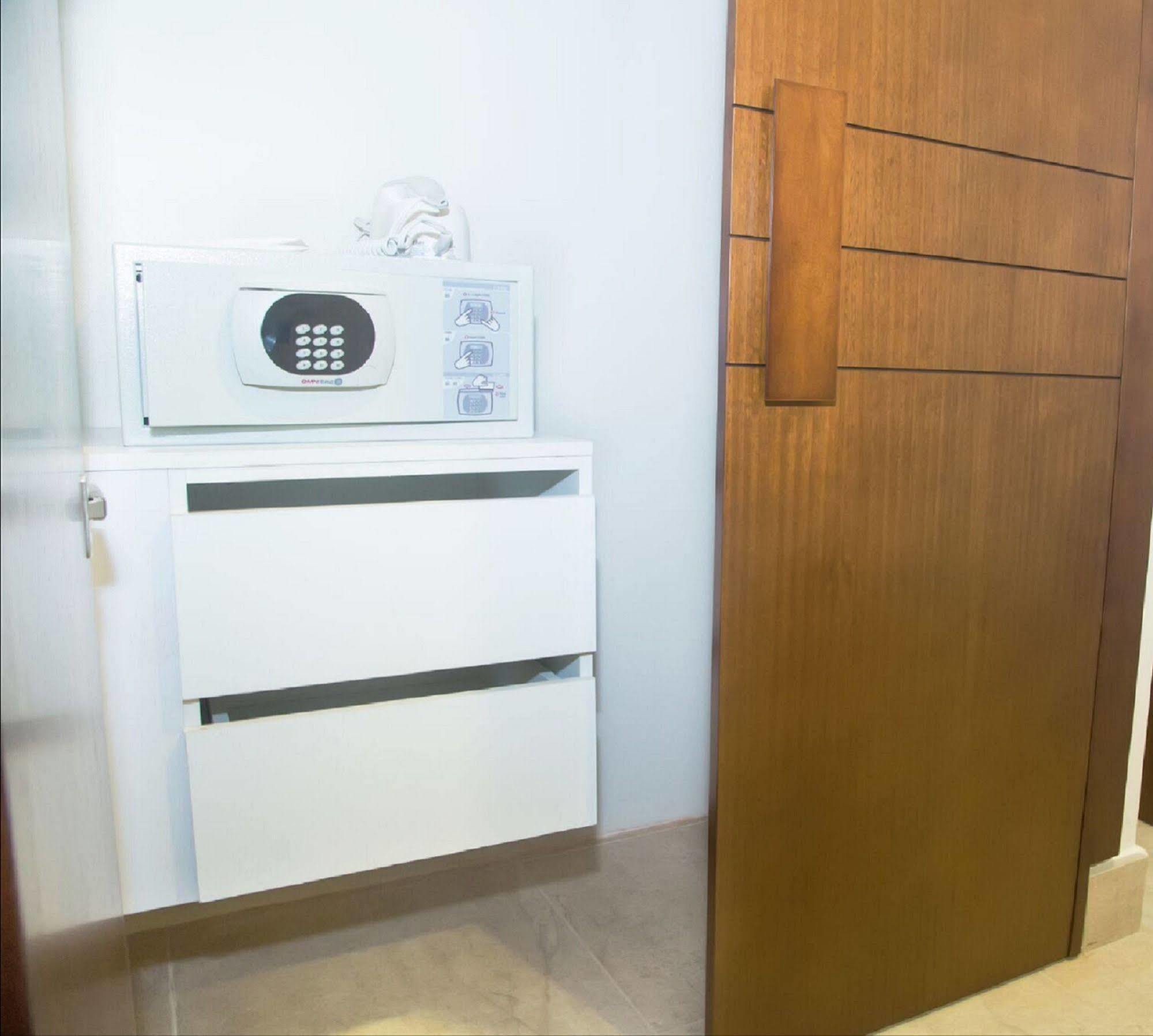 Hotel Marcelius جواياكيل المظهر الخارجي الصورة