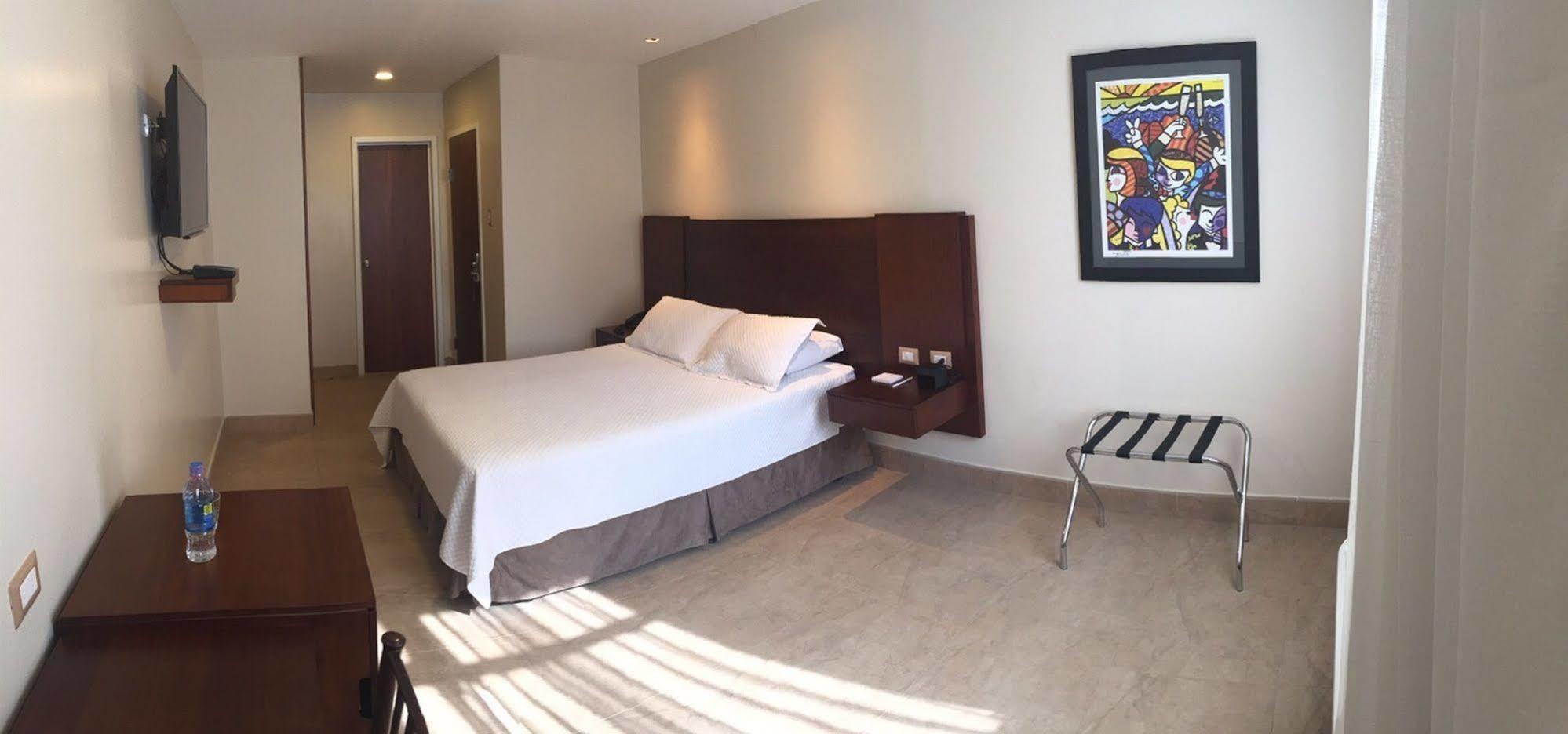 Hotel Marcelius جواياكيل المظهر الخارجي الصورة